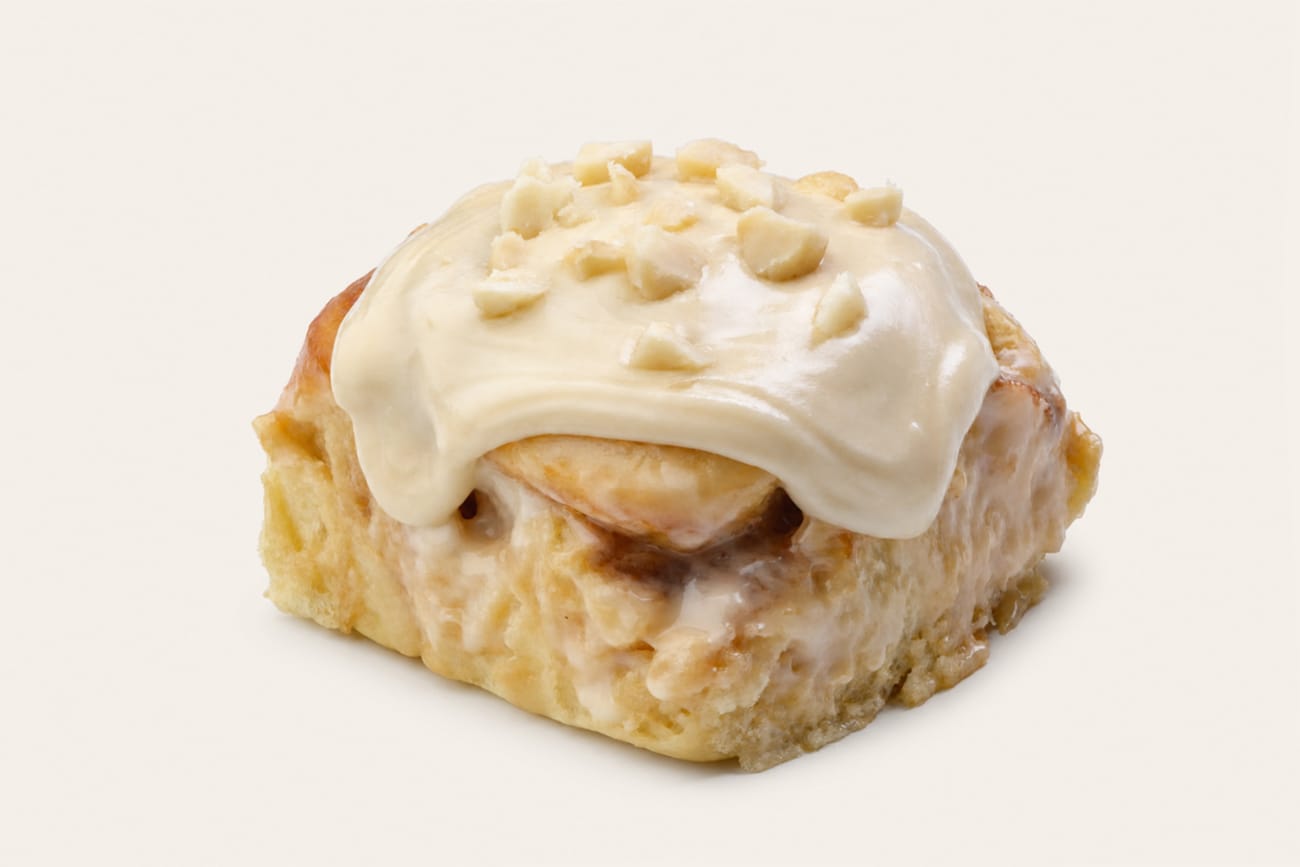 Cinnamon Roll White Choc Macadamia-Roll